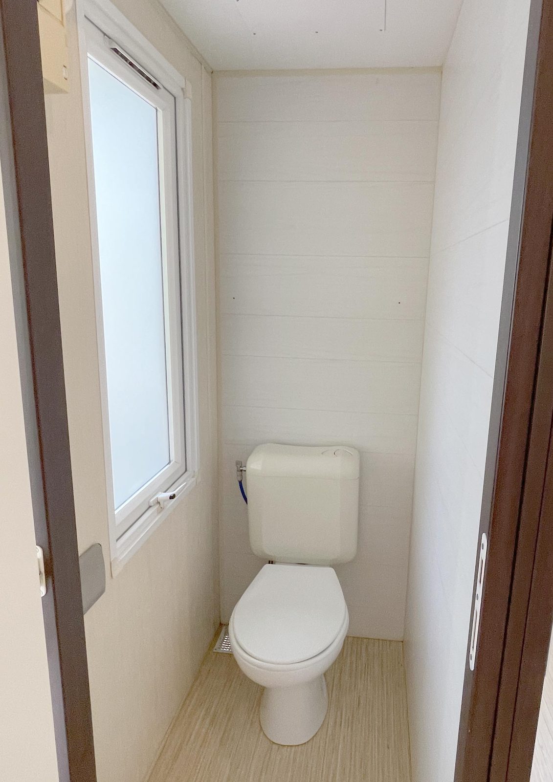 O'Hara O'Phéa 734 — WC séparés avec fenêtre — photo intérieure 6 sur 6